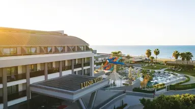 Luna Vista Hotel