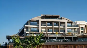 Luna Vista Hotel