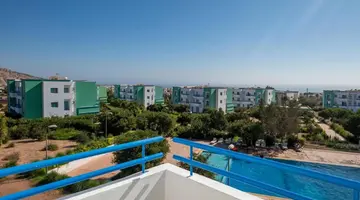 Lunja Village