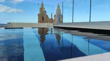 Lure Hotel & SPA