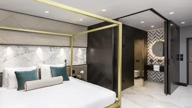 Lure Hotel & SPA