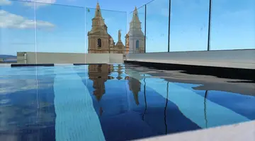 Lure Hotel & SPA