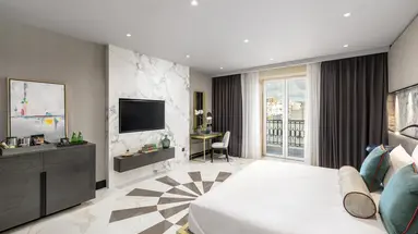 Lure Hotel & SPA