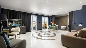 Lure Hotel & SPA