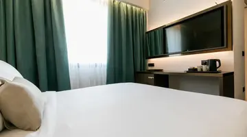 Luwian Hotel