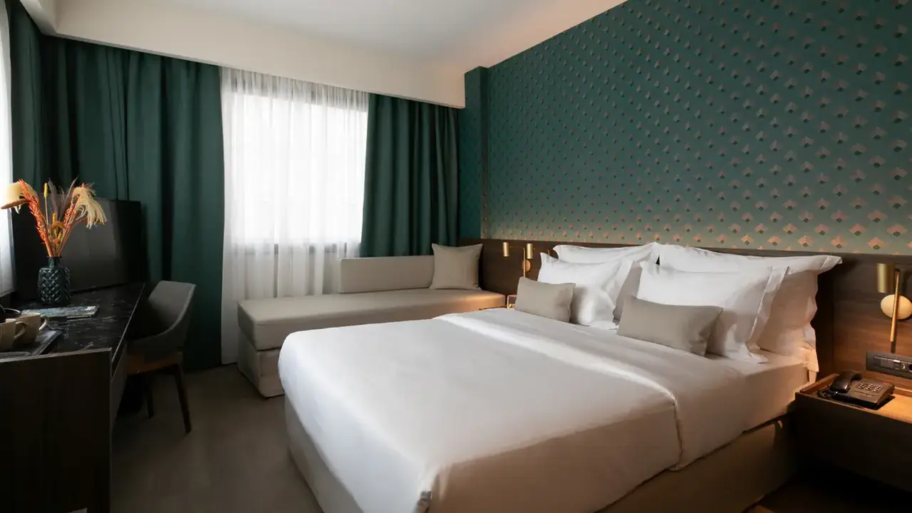 Luwian Hotel
