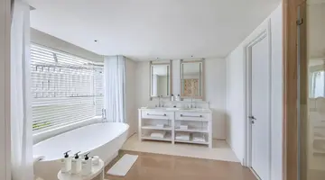 LUX Belle Mare 5