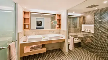 LUX Grand Gaube 5