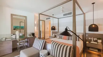 LUX Grand Gaube