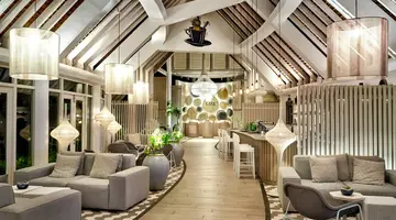 LUX Grand Gaube