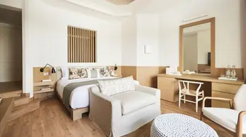 LUX Grand Gaube