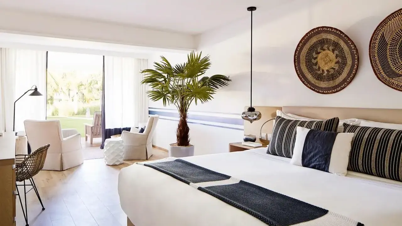 LUX Grand Gaube