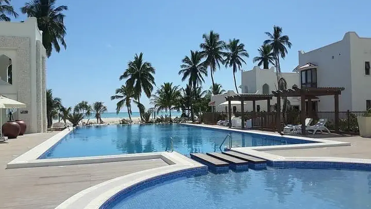 LUX MARIJANI ZANZIBAR