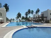 LUX MARIJANI ZANZIBAR