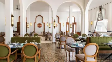 LUX MARIJANI ZANZIBAR