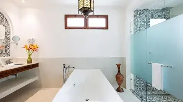 Lux Marijani Zanzibar