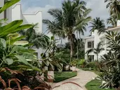 LUX MARIJANI ZANZIBAR