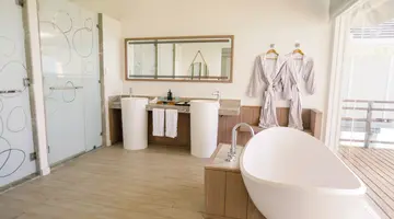 LUX* South Ari Atoll Resort & Villas