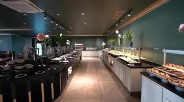 Luxury Premium Finese