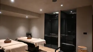 Luxury Premium Finese