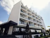 Luxury Premium Finese