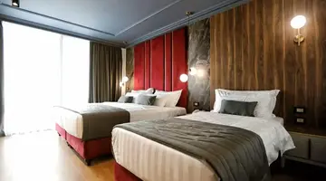 Luxury Premium Finese