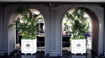 Luxury Premium Finese