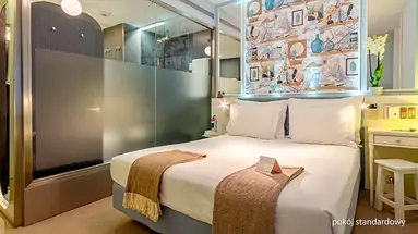 Lx Boutique Hotel