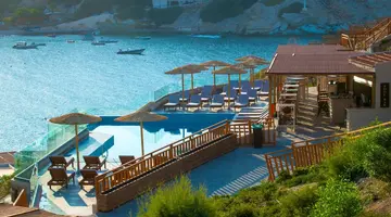 Lygaria Beach