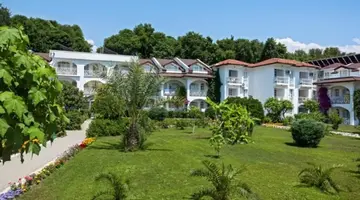 LYKIA BOTANIKA BEACH