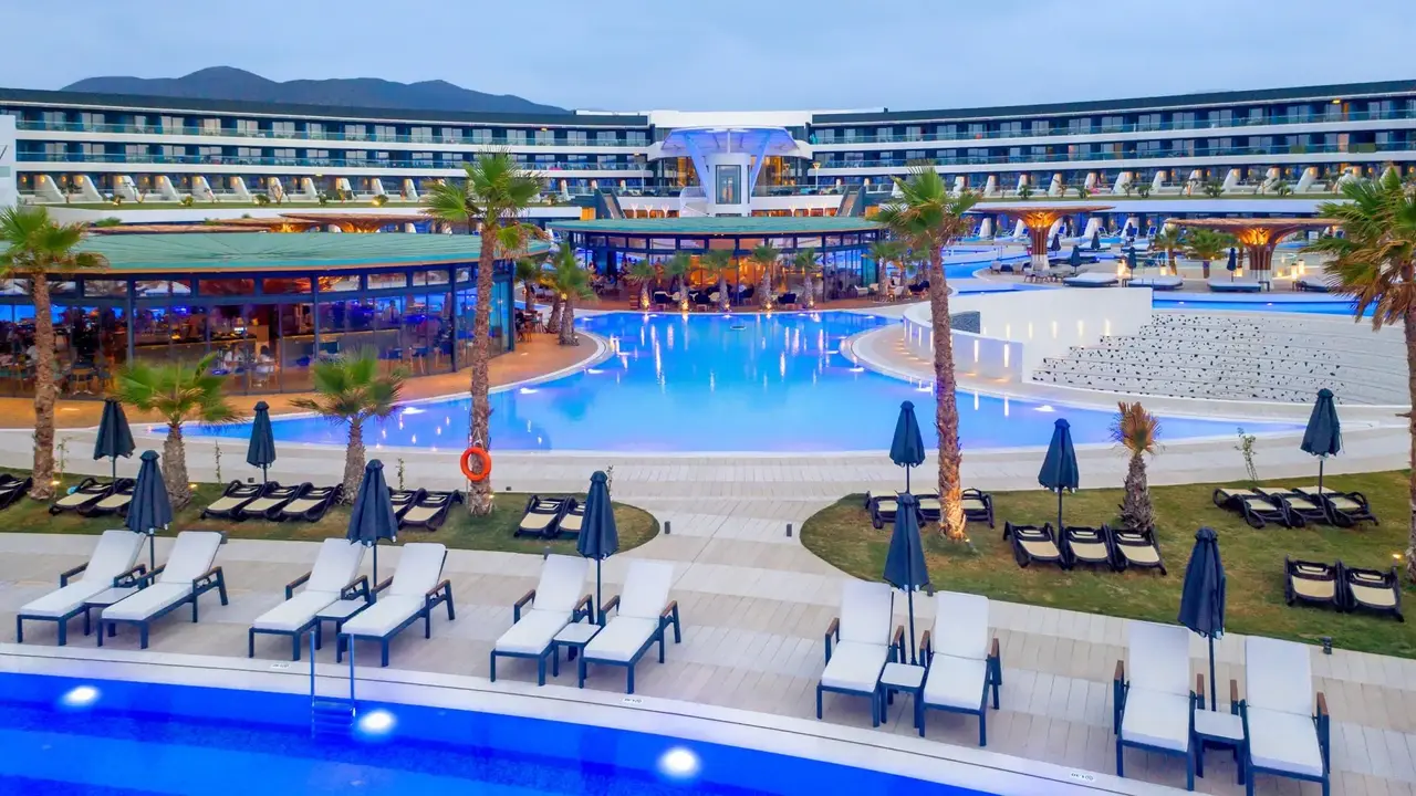 Lyttos Mare