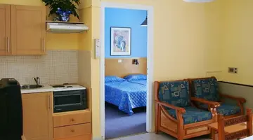 M Boutique Hotel (Adults Only)