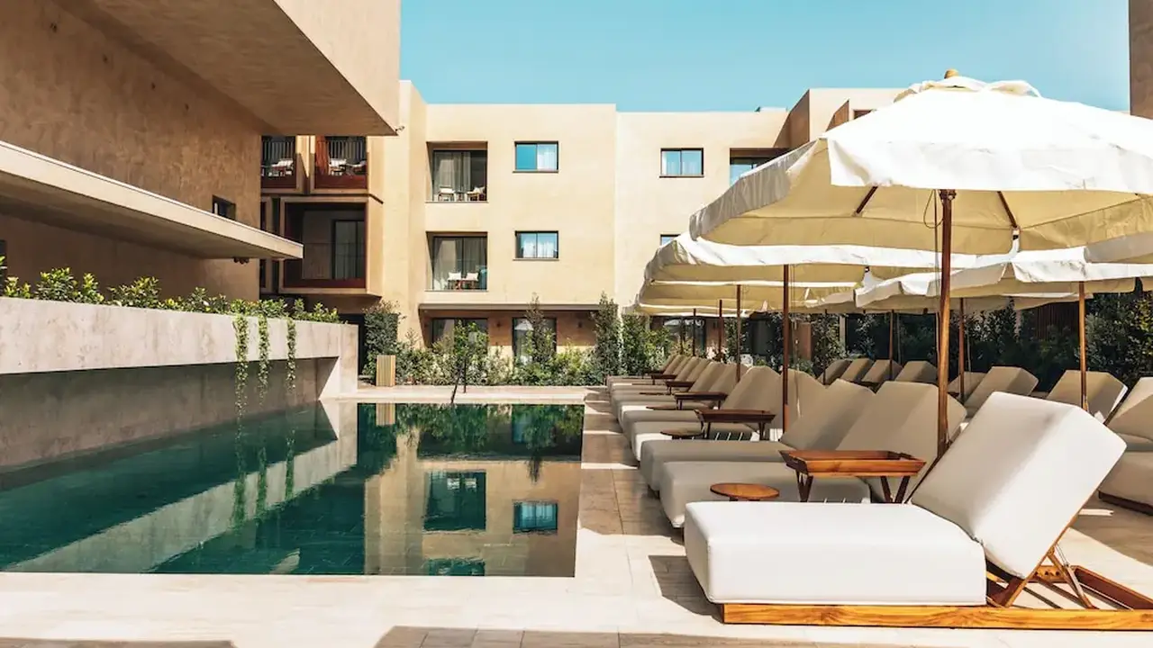 M Boutique Hotel - Designed for Adults