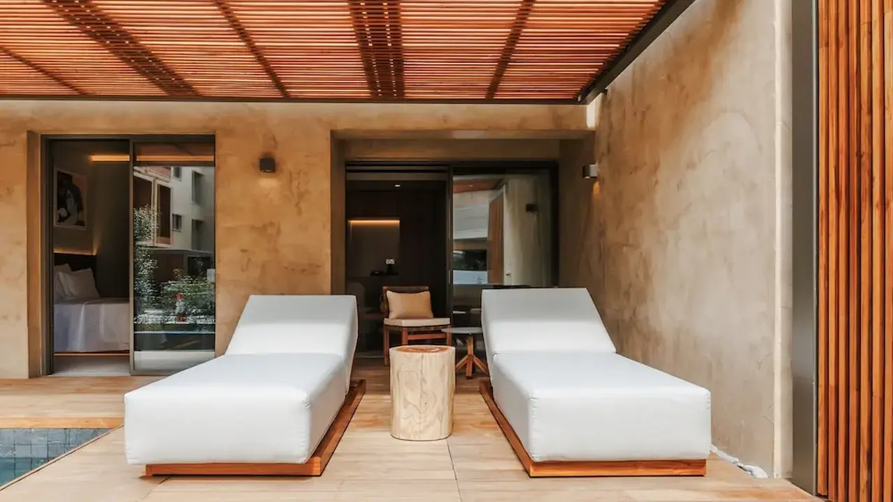 M Boutique Hotel - Designed for Adults