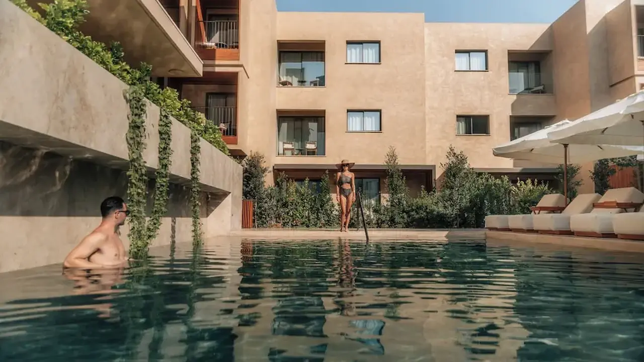 M Boutique Hotel - Designed for Adults