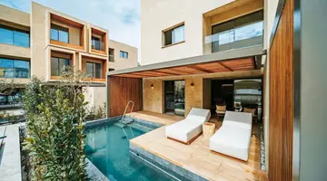 M Boutique Hotel - Designed for Adults