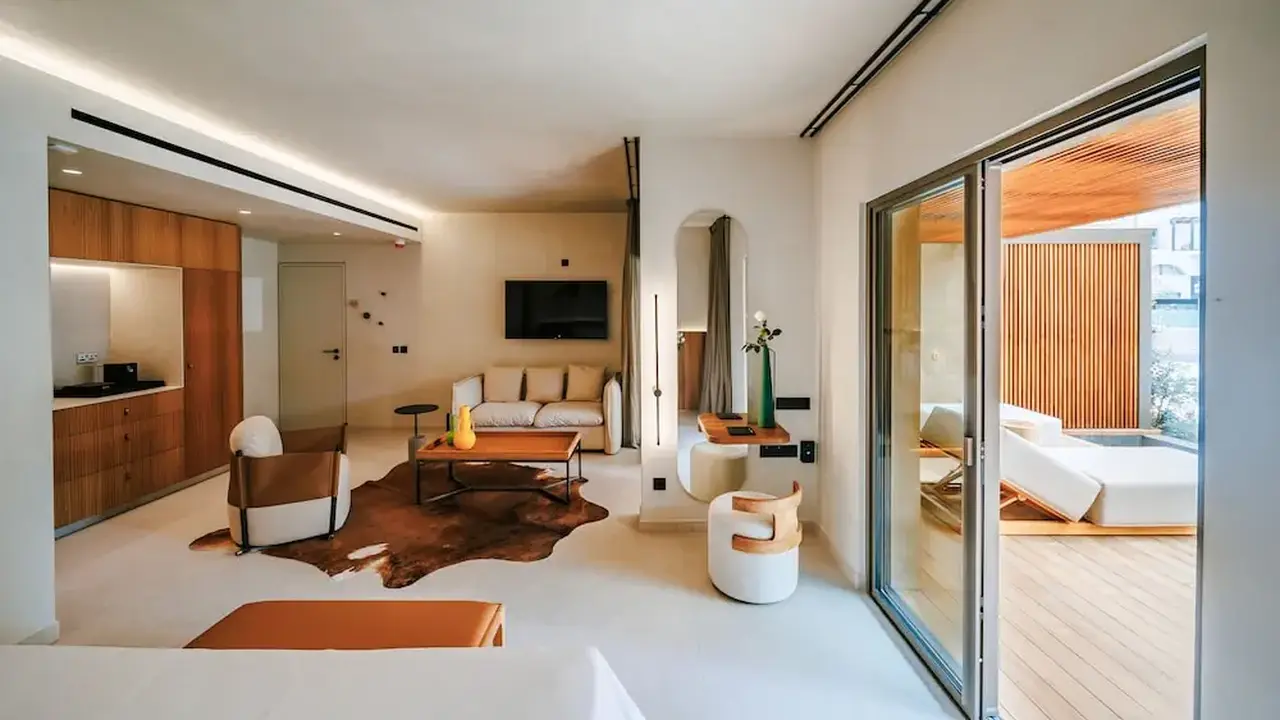 M Boutique Hotel - Designed for Adults