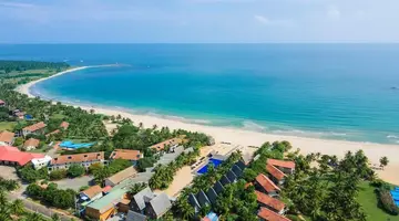 Maalu Maalu Resort & Spa Pasikuda