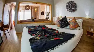 Mabrouk Hotel & Suites (Adult Only)