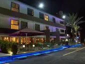 Mabrouk Hotel & Suites (Adult Only)