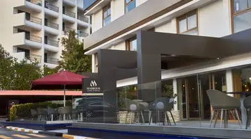 Mabrouk Hotel & Suites (Adult Only)