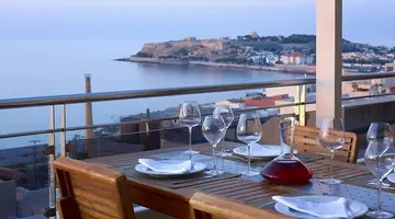 Macaris Suites and Spa