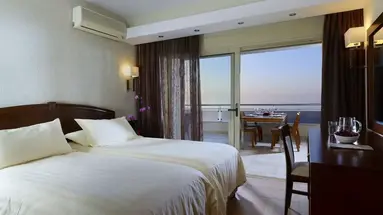 Macaris Suites and Spa