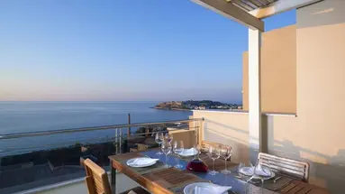 Macaris Suites and Spa