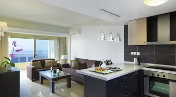 Macaris Suites and SPA