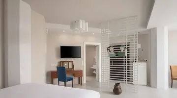 Macaris Suites and SPA