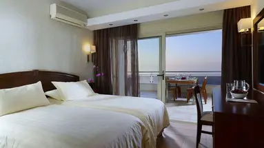 Macaris Suites and Spa