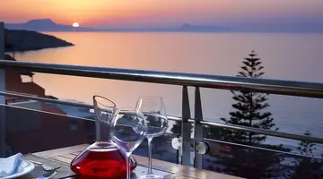 Macaris Suites and Spa