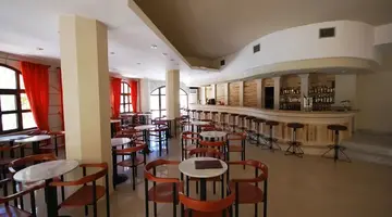 Macaris Suites and Spa