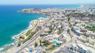 Macaris Suites & Spa